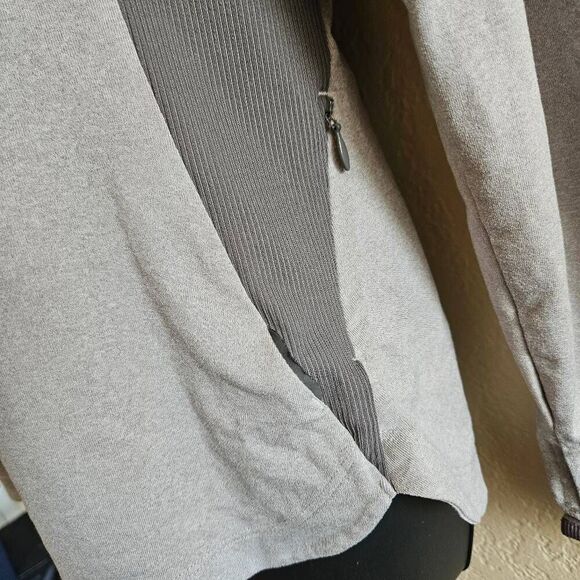 REI Grey Pullover - Picture 6 of 11